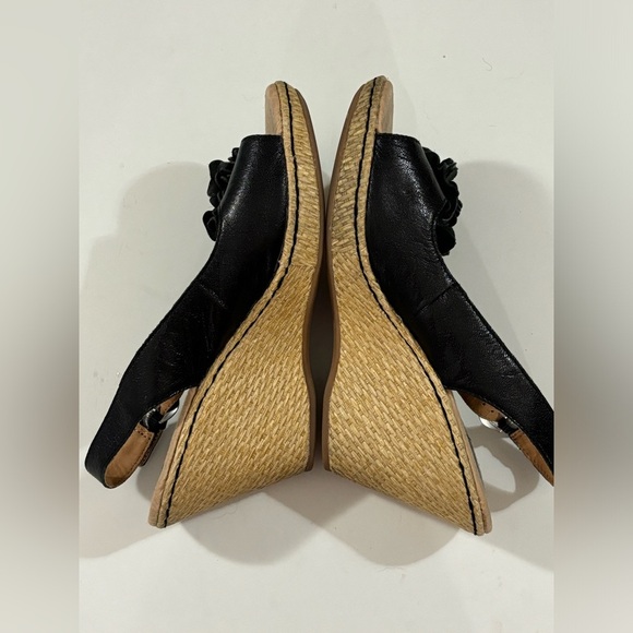 Born BOC Black Leather Floral Peep Toe Slingback Woven Wedge Heel Sandals 8 - Picture 8 of 8